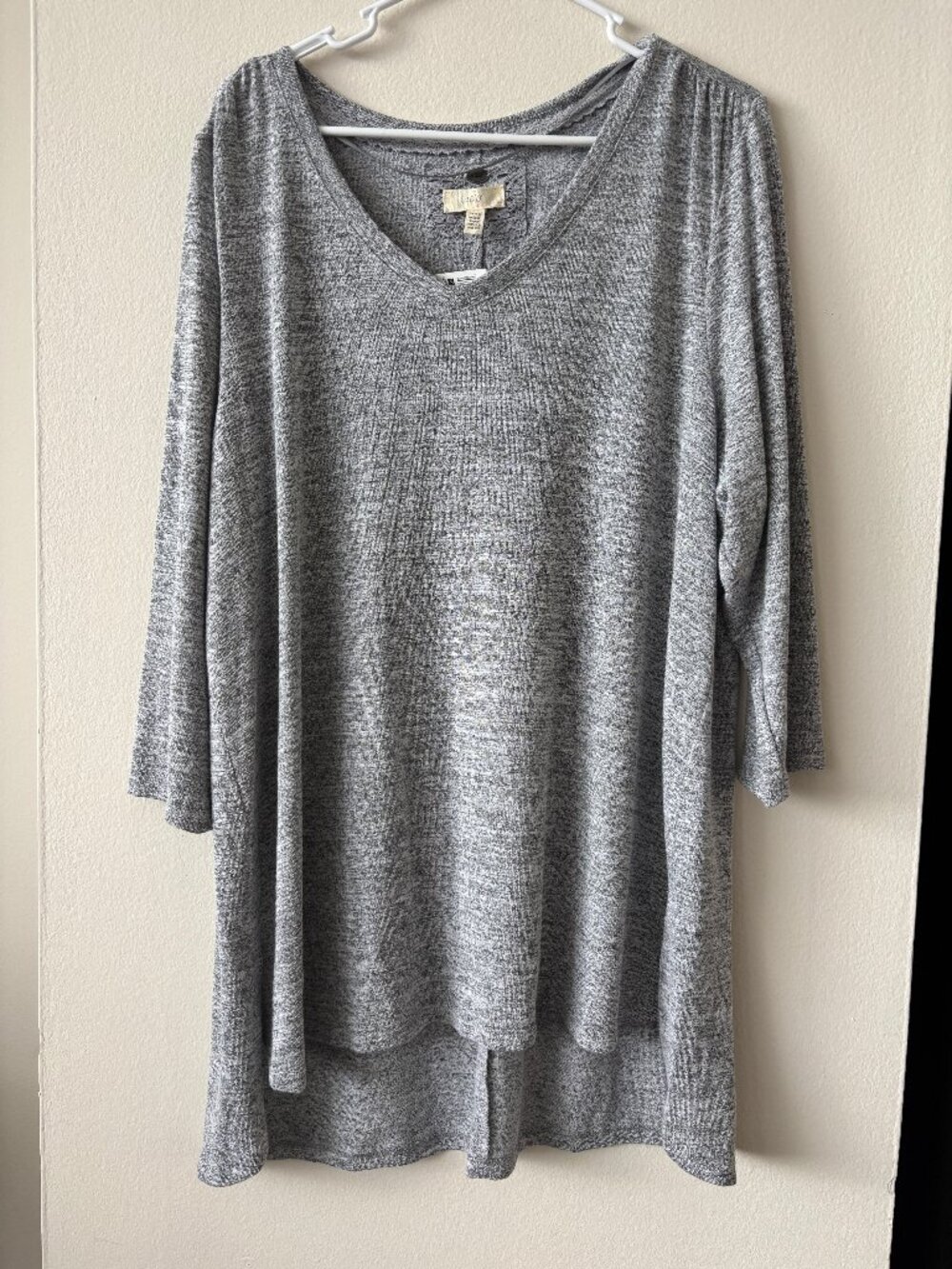 Cupio Gray Long Sleeve Sweater - Size 1X NWT